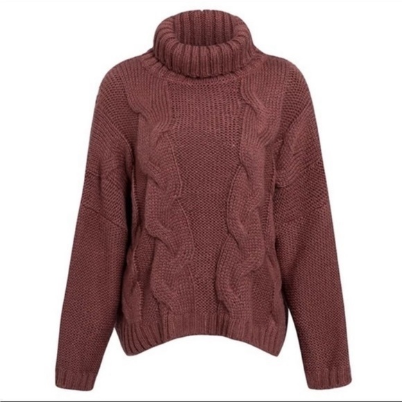 !SOLD!NWT Connoto | Oversized Turtleneck Knit Sweater | M/L - Picture 3 of 9